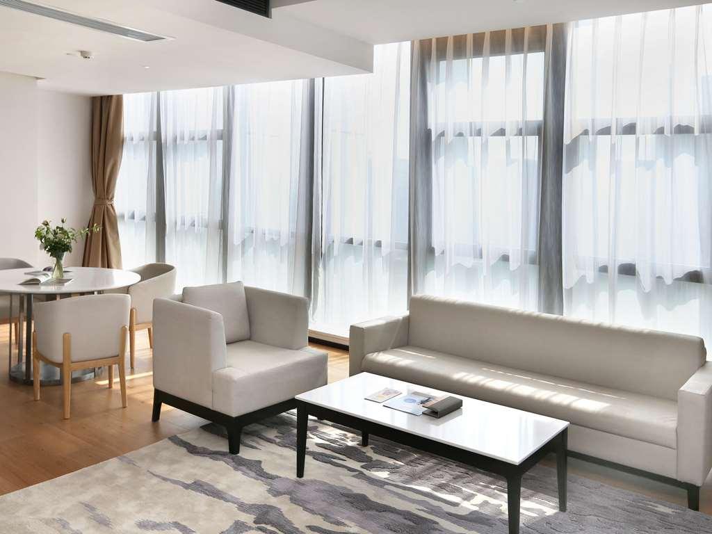 Novotel Deqing Quarto foto
